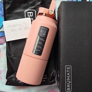 New, Brumate Guava Rise, 35oz Water Bottle